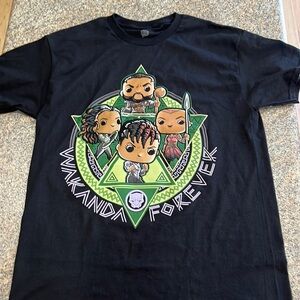 Pops Marvel Black Panther T-shirt, size medium